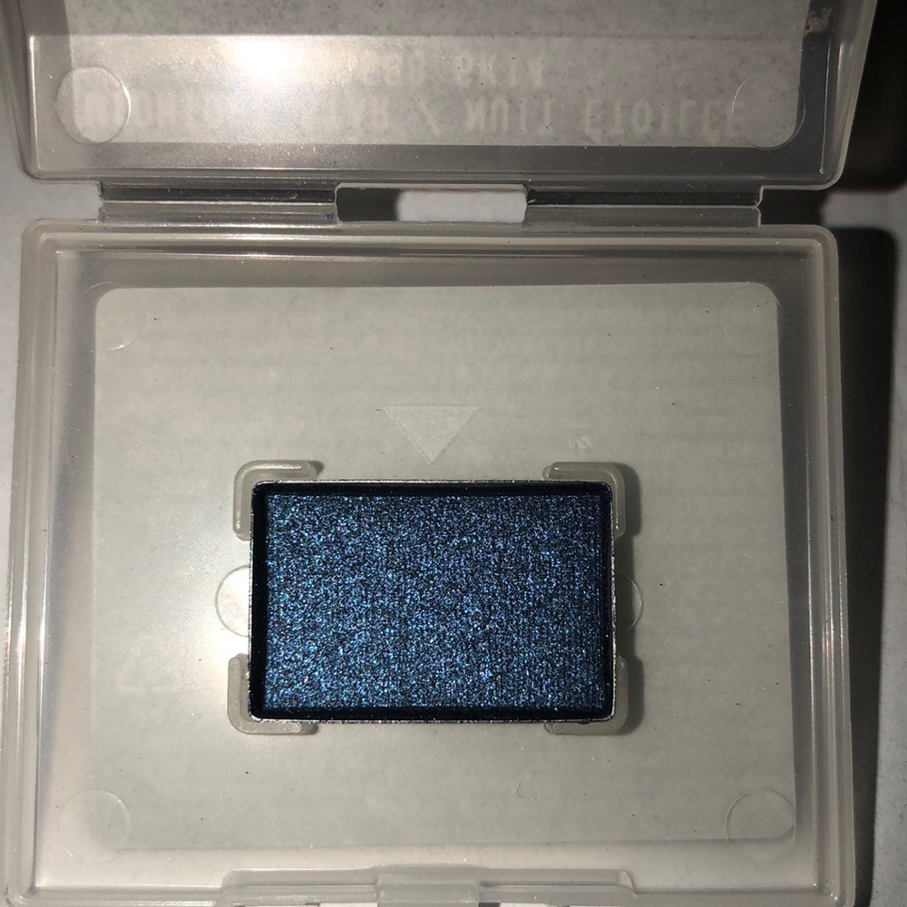 NIB- Mary Kay Mineral and Cream Eye Color. They are sold separately at $6 each. - Picture 13 of 13
